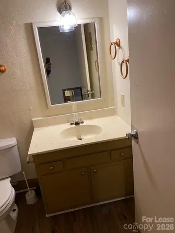 1170