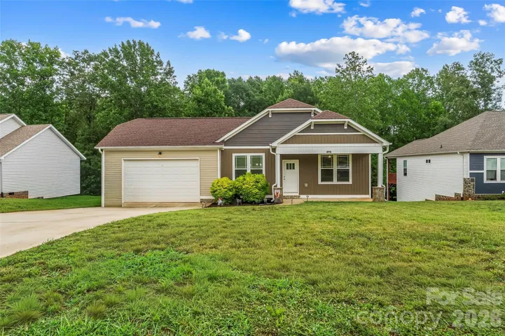 1640 Farmington Hills Dr