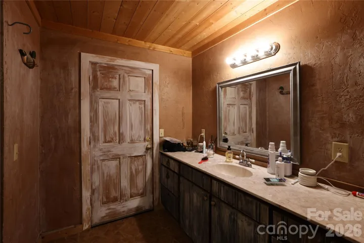 1170