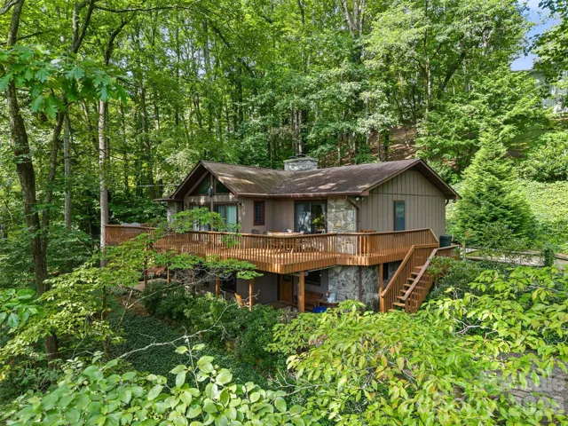 Welcome, beautiful private mountain home