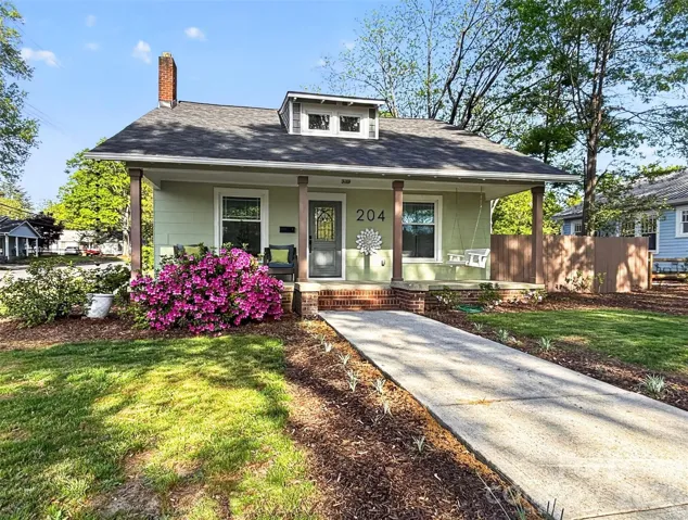 Welcome to 204 E Mcneely avenue
