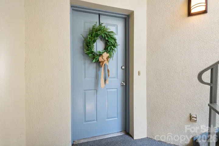 Welcome Home- You're at the Lake!