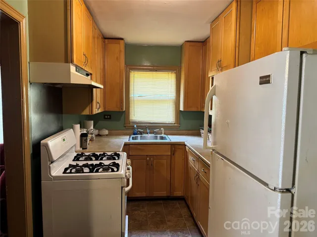 1170