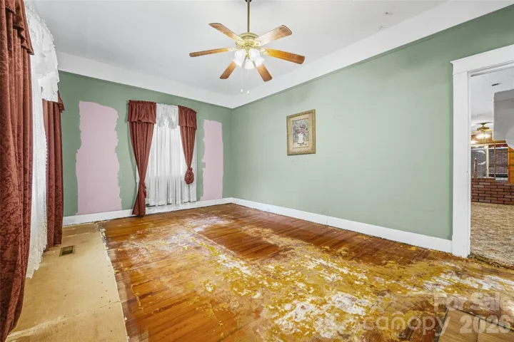 1170