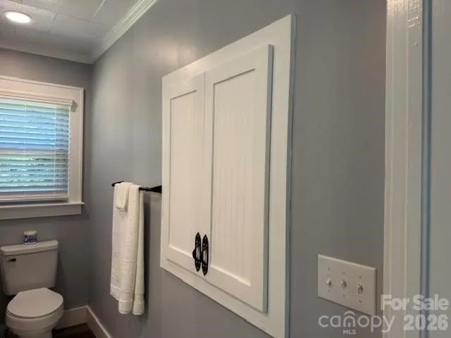 1170