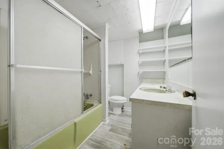 1170