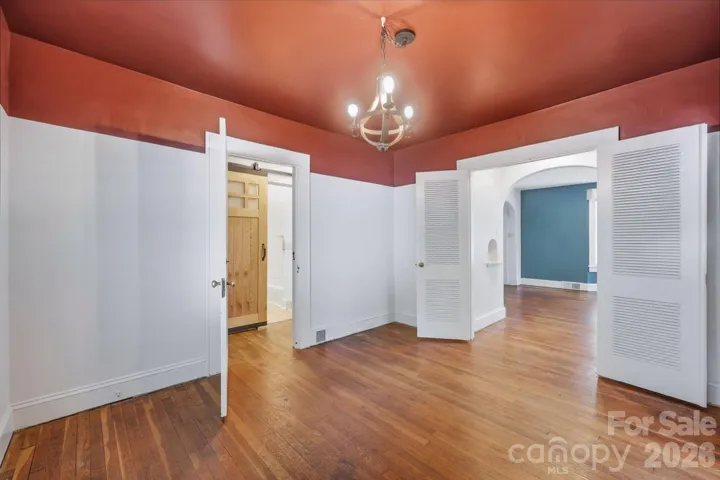 1170