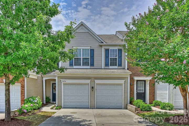 2 car garage and townhouse in desirable location