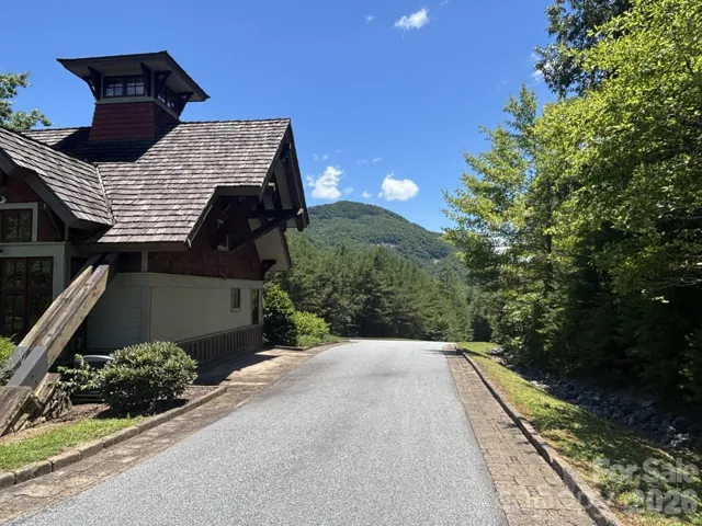 Gate house