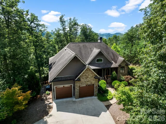 Welcome home to 600 White Water Way!