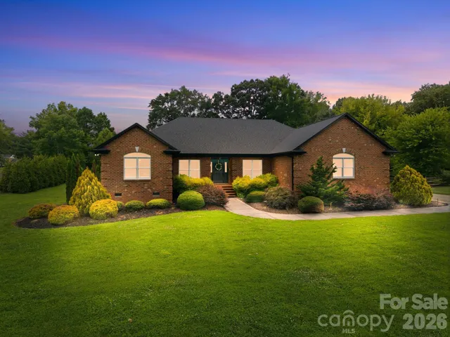 Welcome Home 1-acre, no HOA