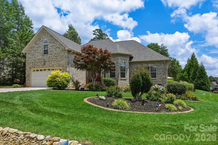 Great curb appeal and landscaping