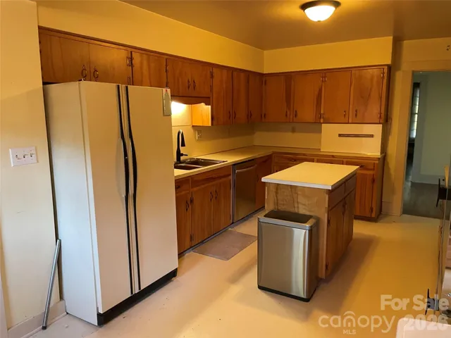 1170