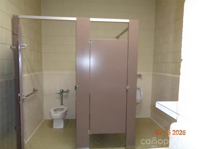 1170