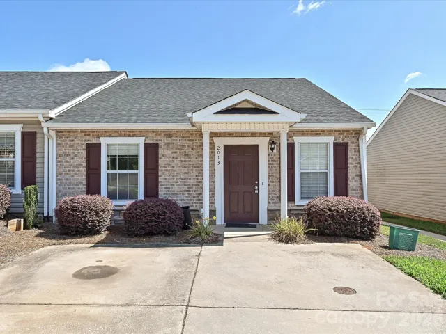 2013 Pin Oak Place