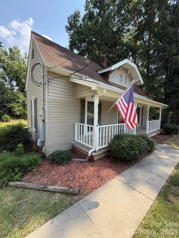 Welcome to 705 Parker St.