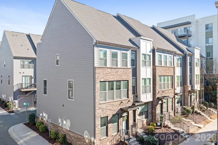 Modern Living in the Heart of LoSo