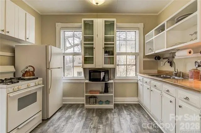 1170