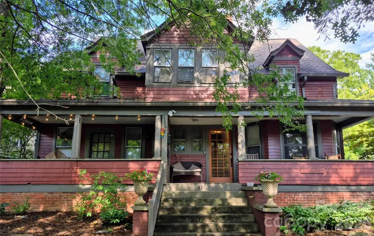 Welcome to 41 Panola St!