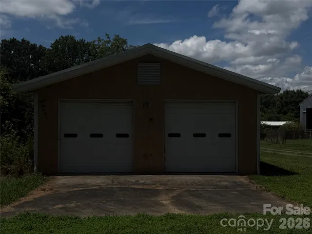 1170