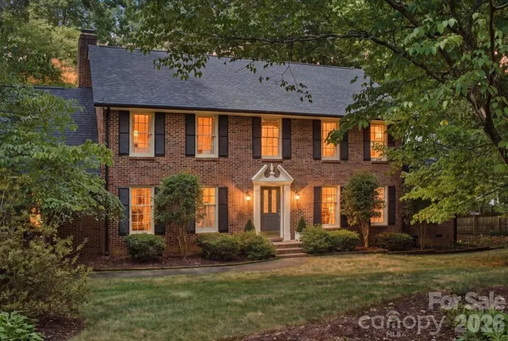 Twilight Front Exterior5138 Panhandle CirWeddington, NC 28104