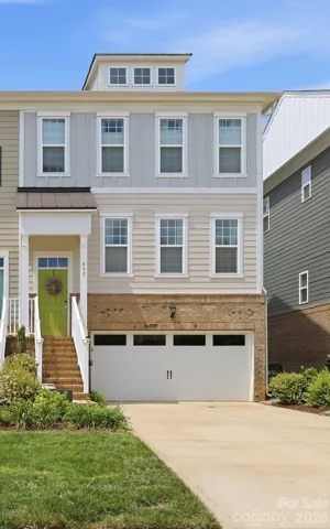 Welcome to 400 Belton St.