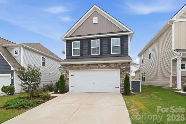 2 Car Garage