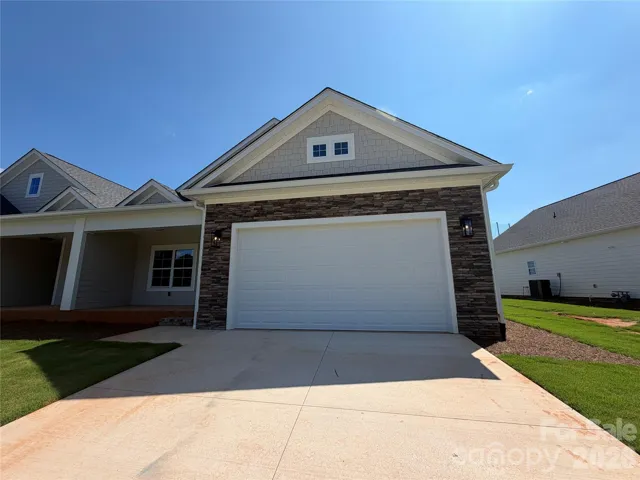 Deer Brook TH - Exterior