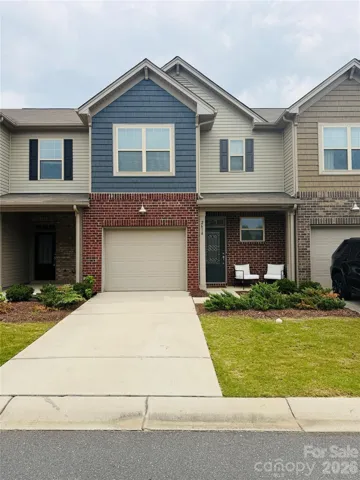 2614 Winter Thistle Way