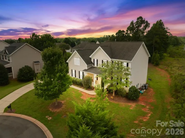 WELCOME HOME!