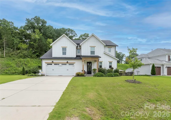 Gorgeous Farmhouse Style home.