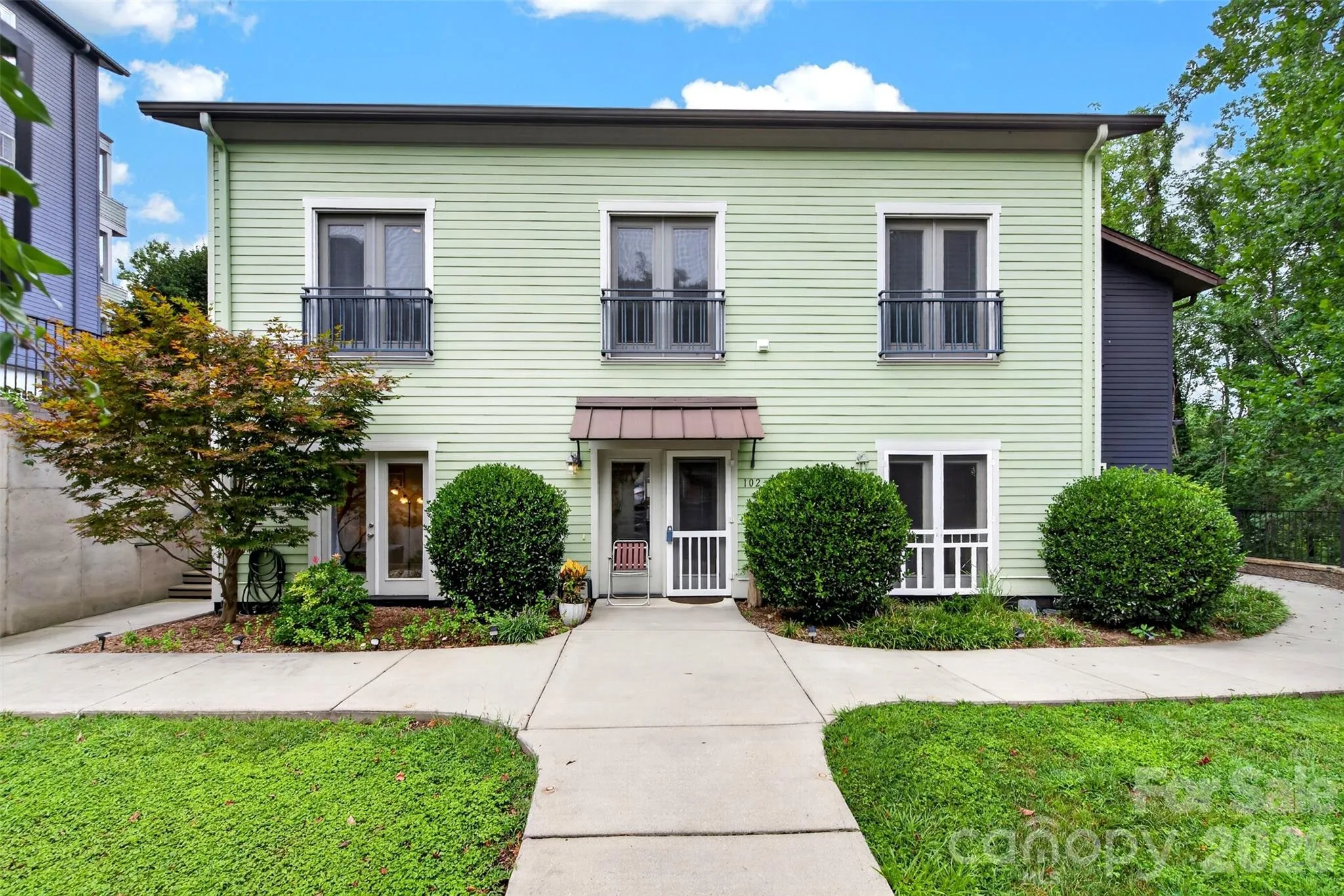 600 N Skyloft Drive, Asheville, North Carolina 28801