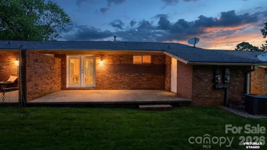 1170