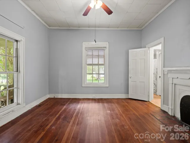 1170