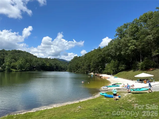 Big Mirror Lake