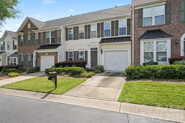 12111 Windy Rock Way
