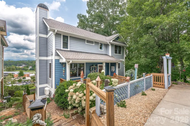 Welcome to 45 Logan Circle—one of West Asheville’s hidden gems.