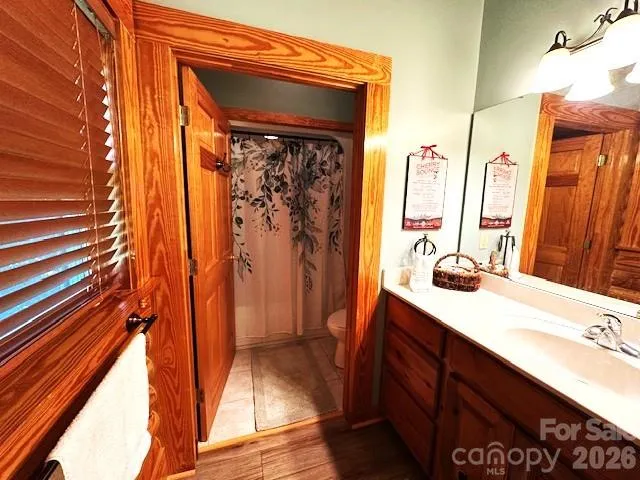 1170