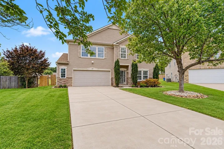 Welcome to 329 Farm Springs Drive!