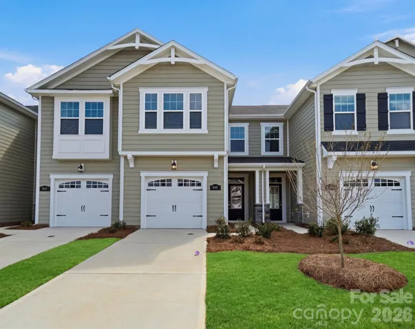 Pictures are of home with the same floorplan. Actual home is still under construction.