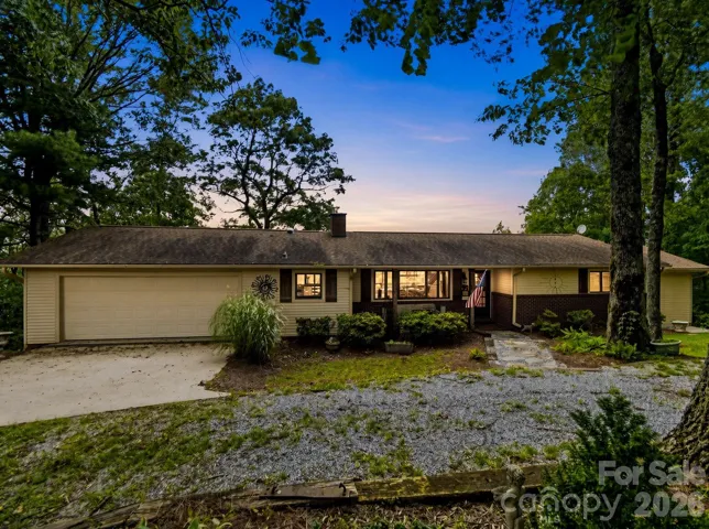 Welcome to 327 Summit Rd