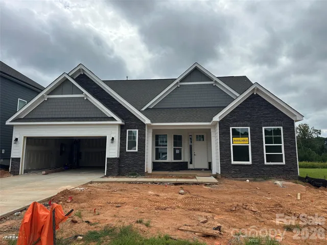 Homesite 629 features an Edgefield D