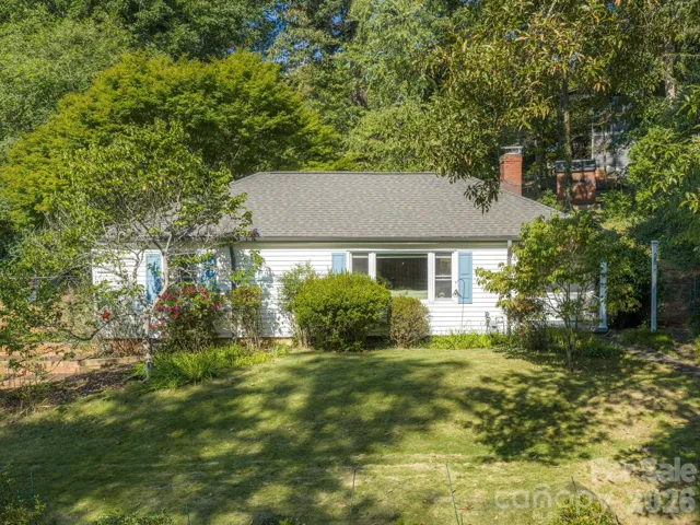 1045sf Malvern Hills Bungalow with Basement and Garage