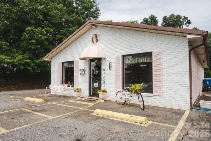 Charming Storefront entrance