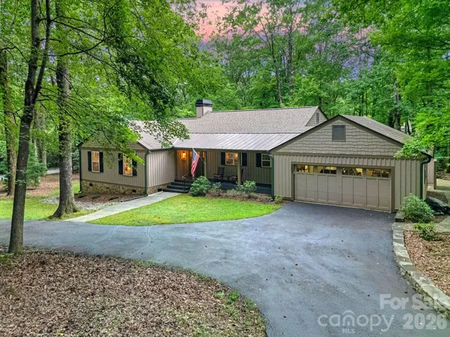 503 Cliff Ridge