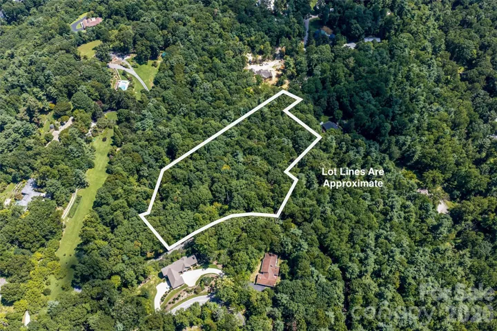 Lot lines are approximate