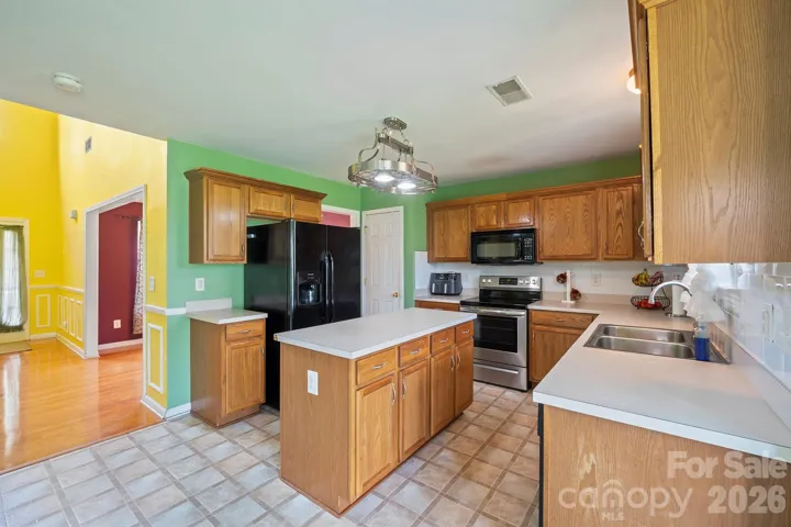 1170