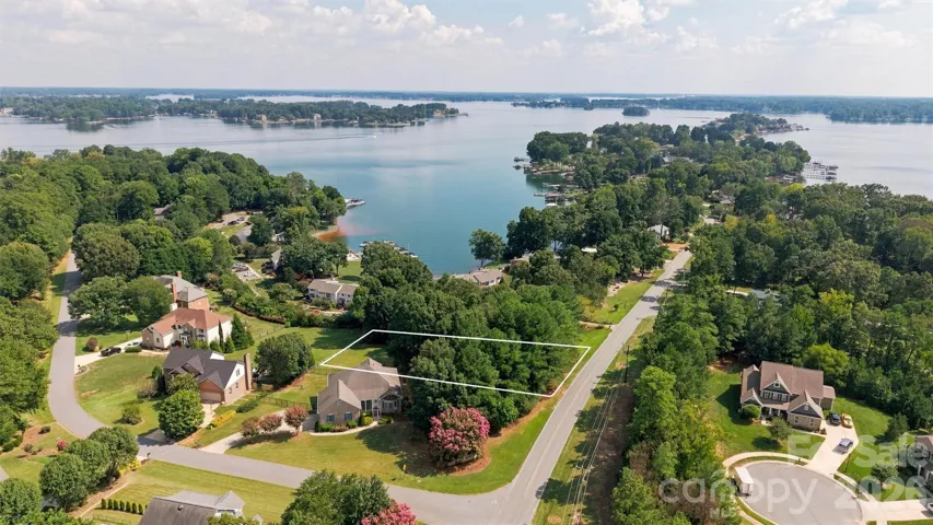 0.5 Acres Lot
