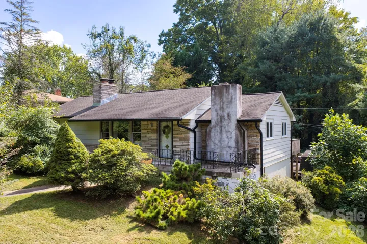 Welcome to 109 Wilshire Drive!