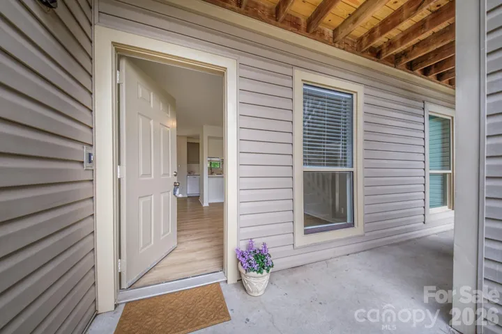 Front Entryway